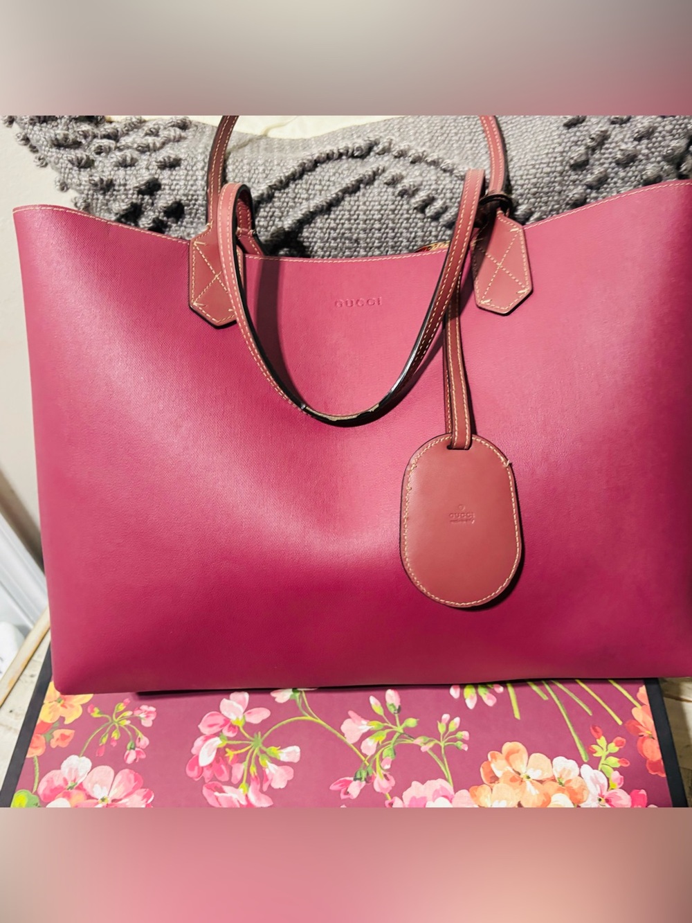 ❤️Authentic Gucci Reversible Supreme Blooms Monogram GG Tote